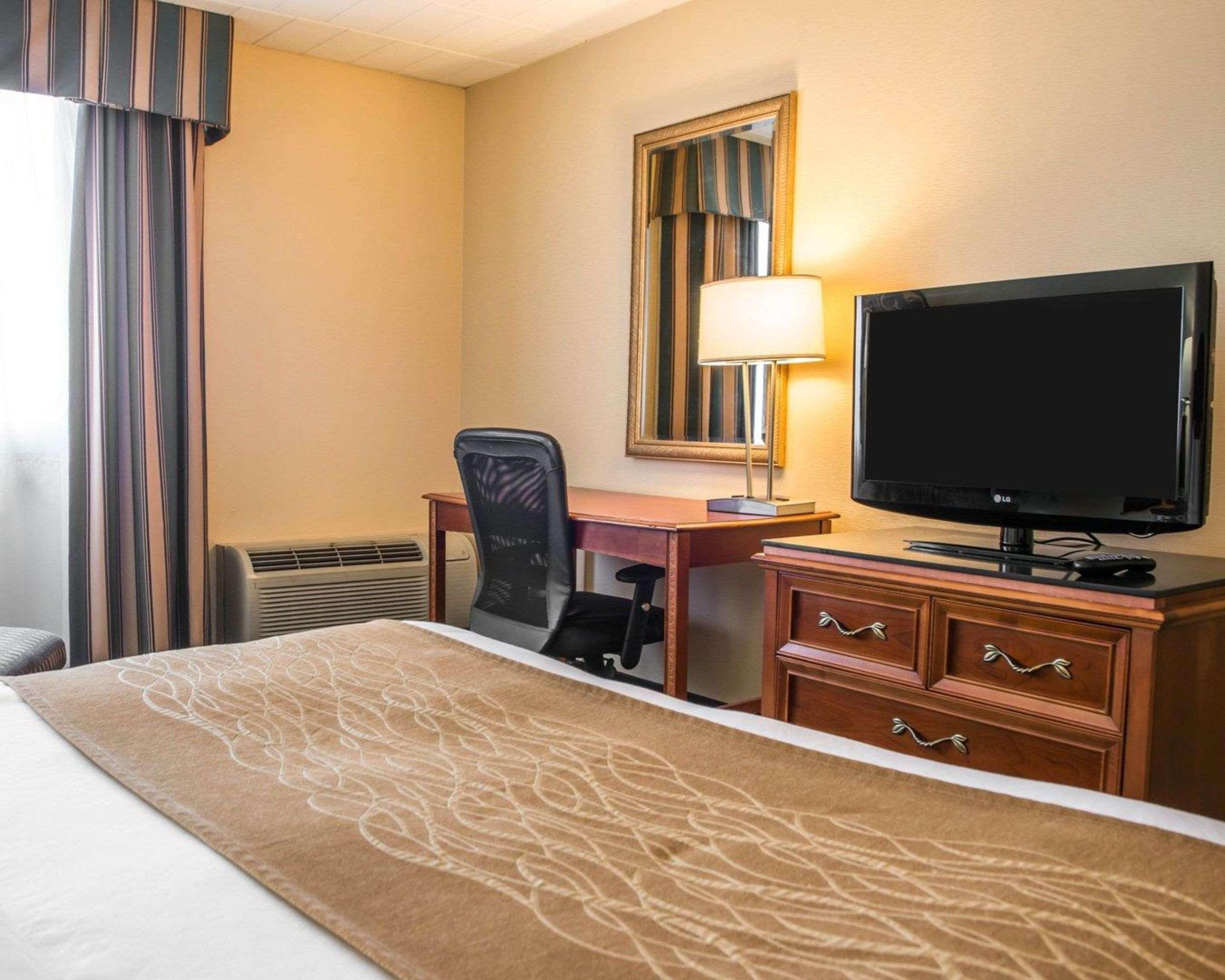 Mainstay Suites Verona Luaran gambar