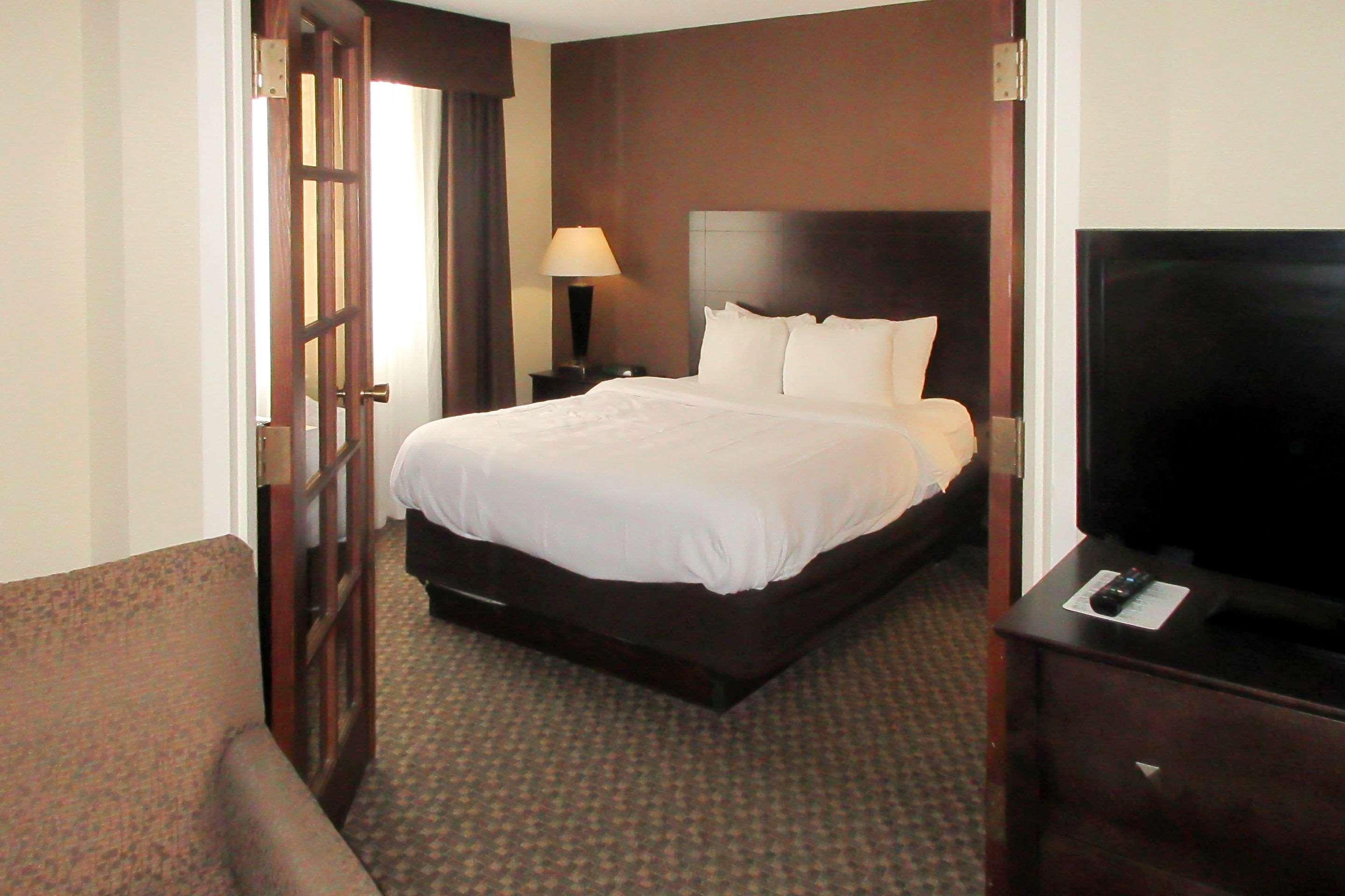 Mainstay Suites Verona Luaran gambar